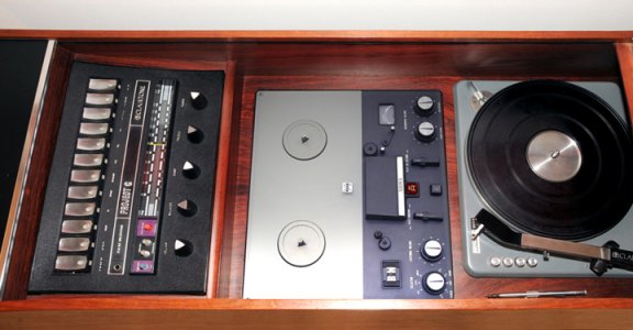 interior_ampex_g.jpg