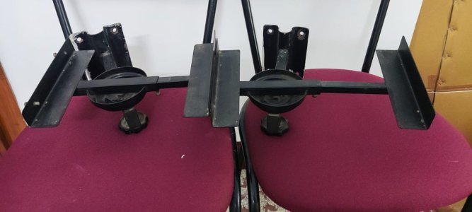 Adjustable Speaker stands.jpg