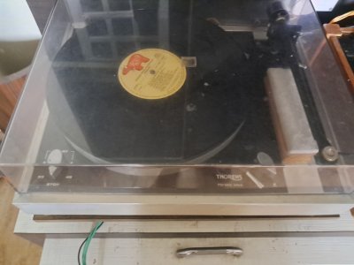 Turntable.jpg