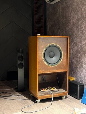 Tannoy MG15 GRF Open.jpg