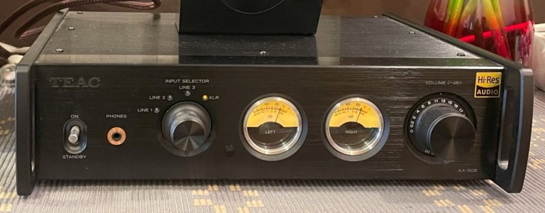 TEAC AX-505.jpg