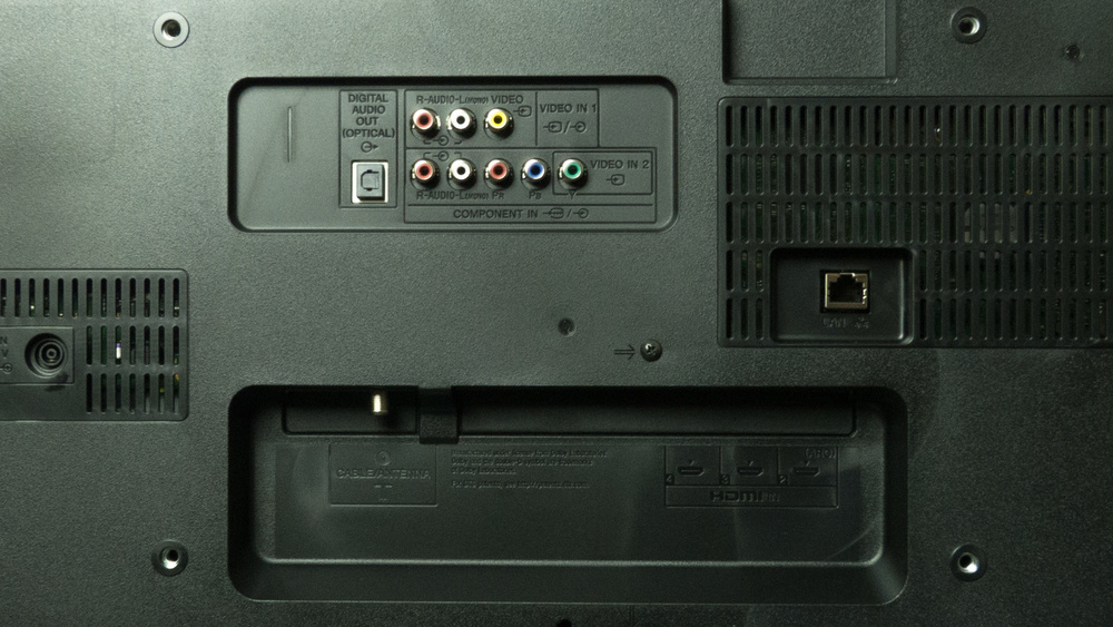 w600b-inputs-back-medium.jpg